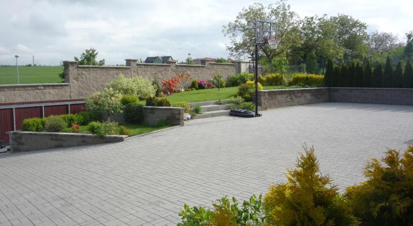Apartmány Gráf Chýně Exterior foto