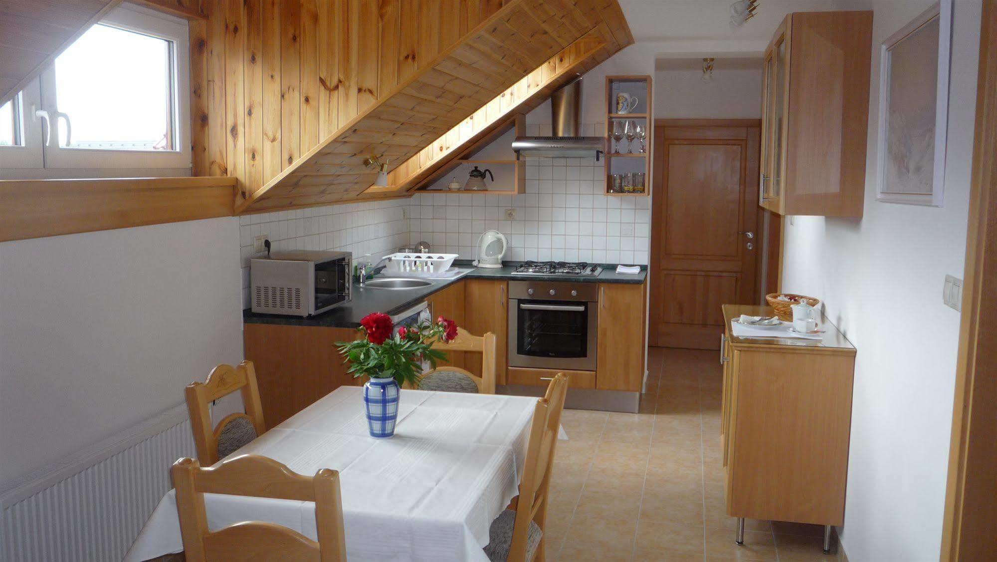 Apartmány Gráf Chýně Exterior foto