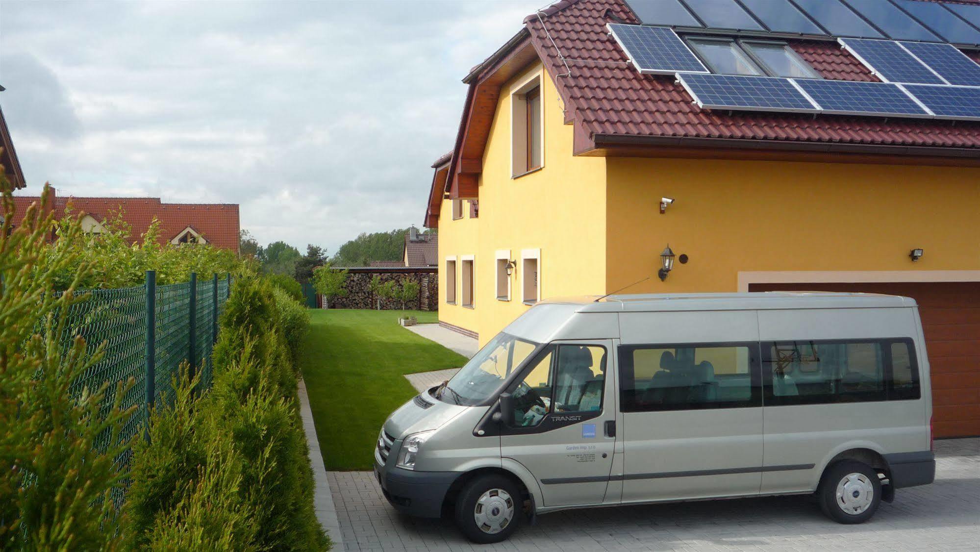 Apartmány Gráf Chýně Exterior foto